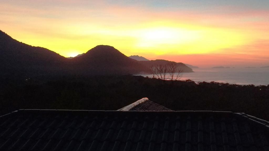 Burung Flats Itamambuca - Hospedagem Com Vista Para O Mar Ubatuba Exterior foto